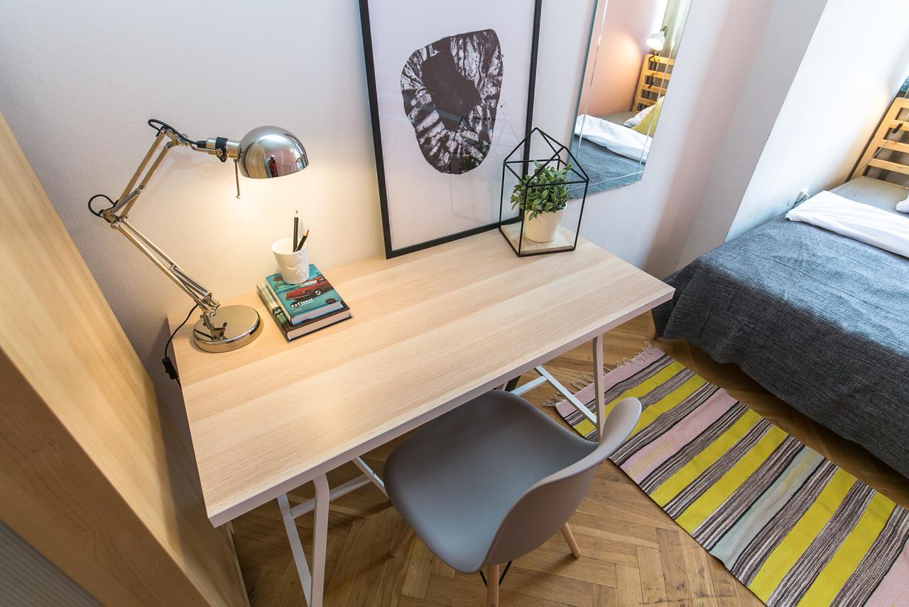 Apartments Ve Smeckach 27 Прага Екстериор снимка
